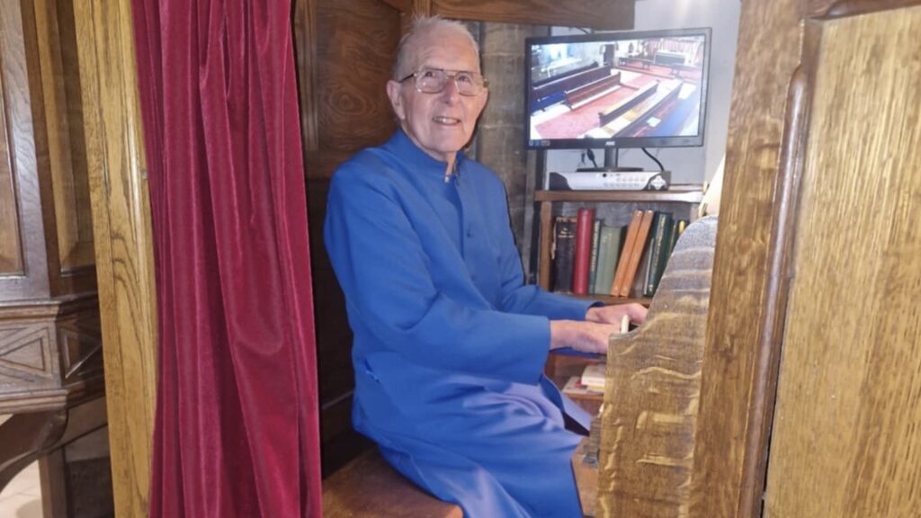 Over 60 musical years: How Organist Became A Symbol of Lifelong Harmony For Old Clee Church and Christ Church